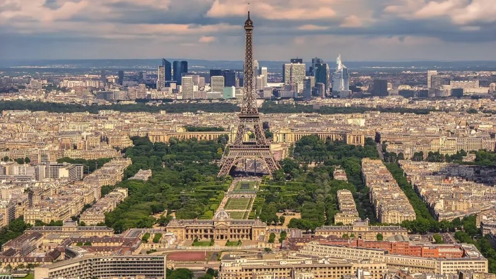 EiffelTower Paris