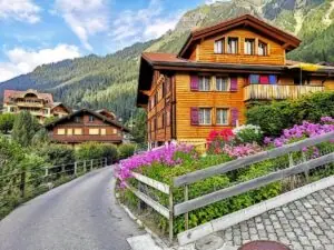 Swiss Francs and Physical Gold…Easy to Come By?